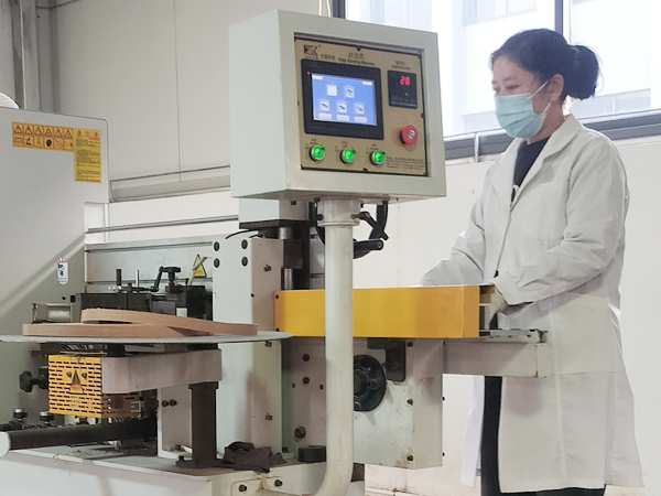 先進(jìn)的實(shí)驗(yàn)室